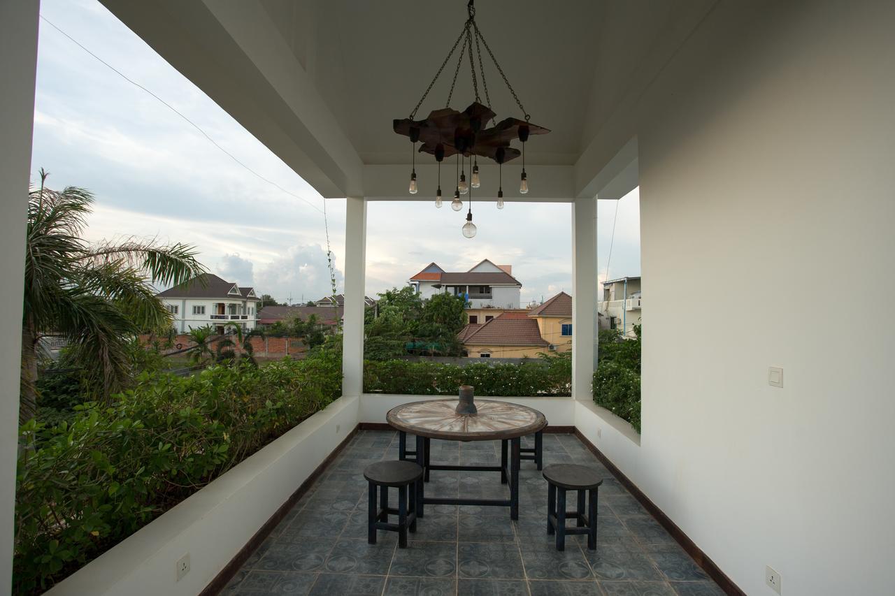 Aparthotel Boravin House Siem Reap Esterno foto